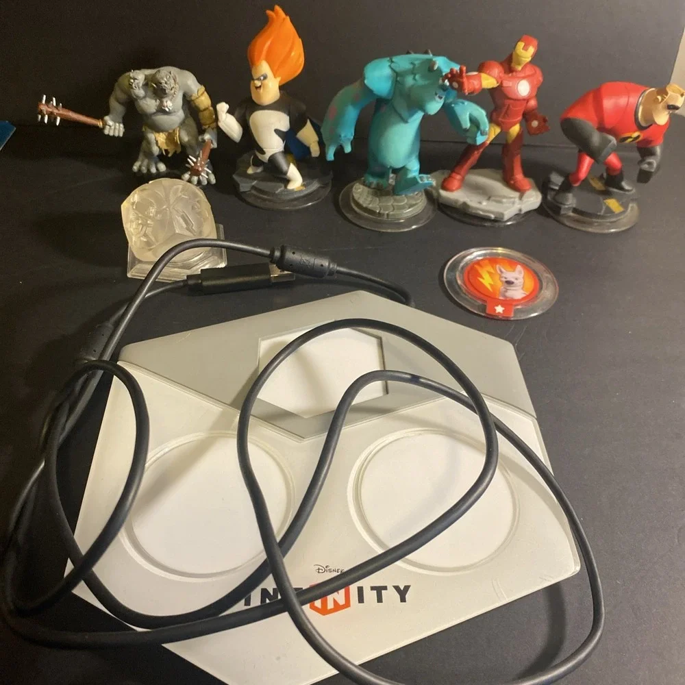 Disney Infinity 2.0 3.0 (INF-8032386) Portal Base Pad (Wii, Wii U, PS3, PS4) lot